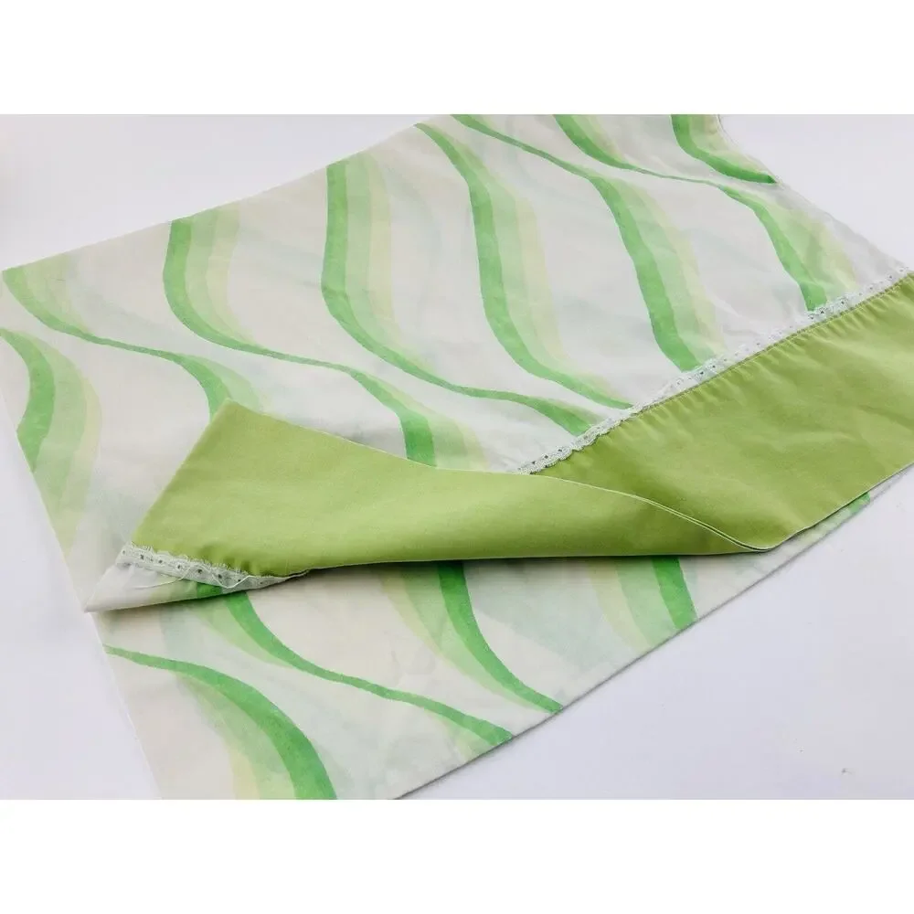 Vintage 1970s Dan River Percale Tranquale Green Wavy Sheet Set Flat Pillowcase